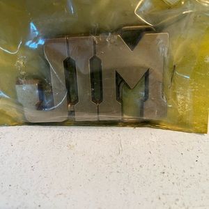 1980’s vintage brass colored belt buckle